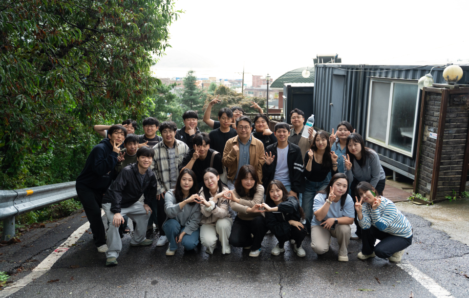 youngAdults image 03